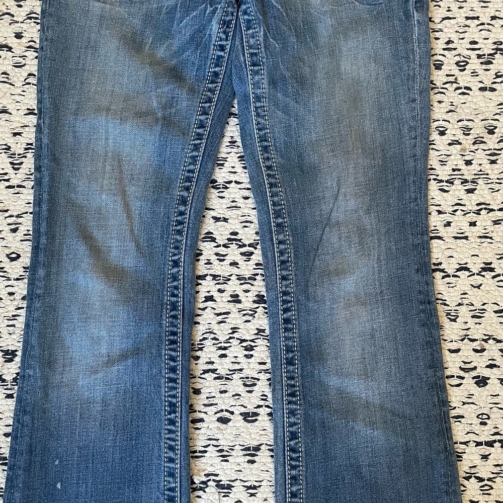 MISS ME classic blue jeans with jeweled back